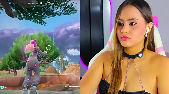 hailey_martins Show in webcam