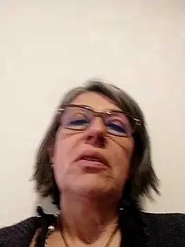 nocturnewhisper's Webcam Show