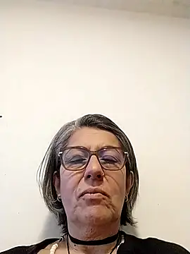 nocturnewhisper's Webcam Show