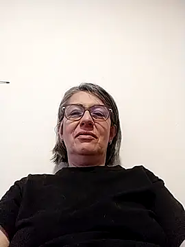 nocturnewhisper's Webcam Show