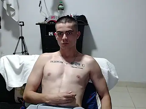Zac_Efront Show Webcam