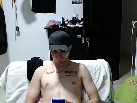Zac_Efront Pertunjukan Webcam