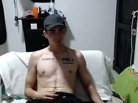 Zac_Efront Adlı Modelin Web Kamerası Şovu