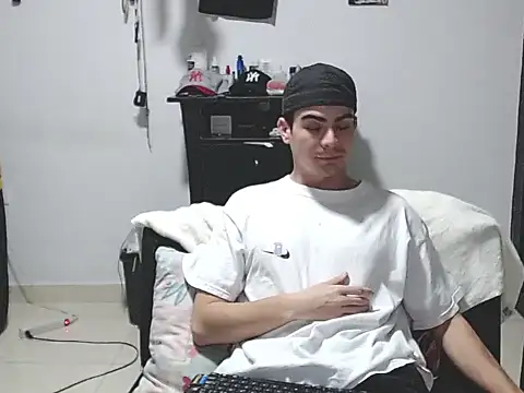 Zac_Efrontn Webbikameraesitys