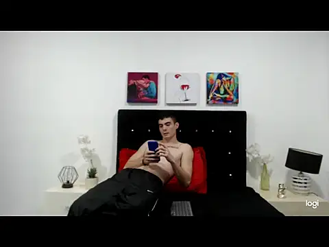 Zac_Efront 在線直播表演