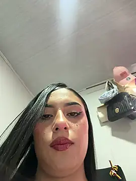 LilacNoir – Live XXX-chat
