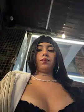 LilacNoir Webcam Show