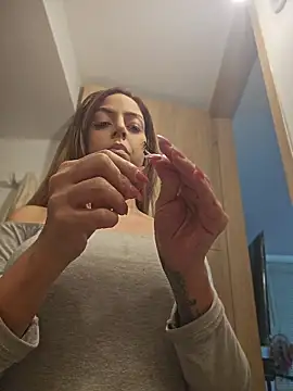 onlynina's Live Sex Cam Show