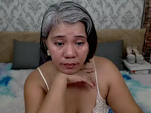 Jemmm36 Show in webcam