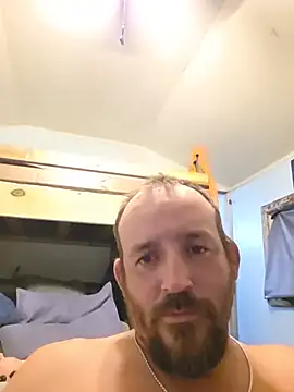 Show modela countryboy8265 na web-kameri