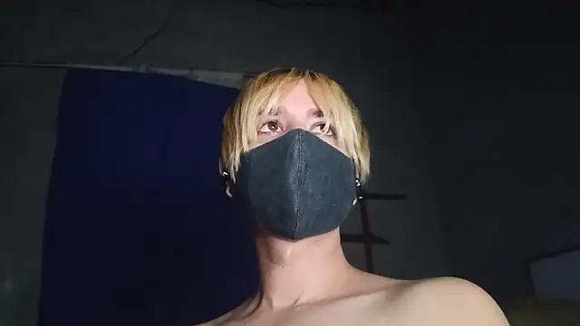 הופעת וובקאם של AxelRogue