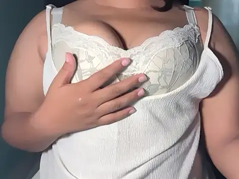 Secret_Fantasy_ Show Webcam