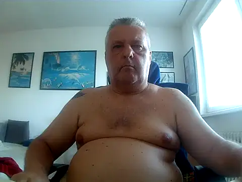 Robert_SK1 网络视讯表演