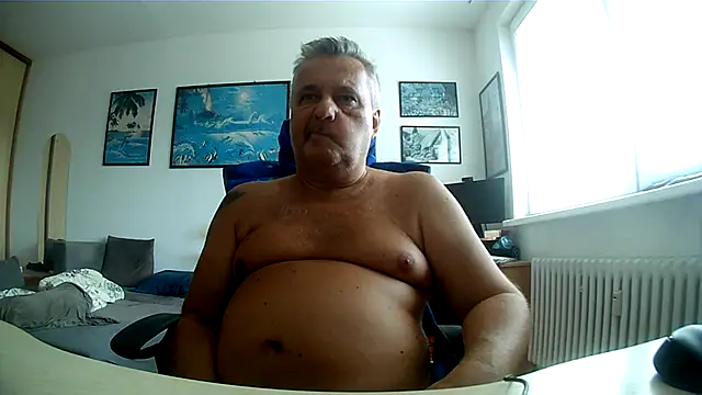 הופעת וובקאם של Robert_SK1