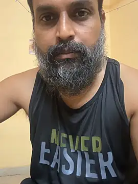 Show modela beast_bearded_dady na web-kameri