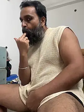 عرض كام beast_bearded_dady