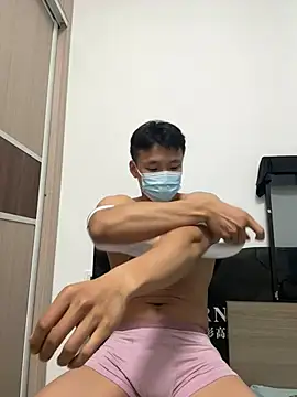 wwkkcc68's Webcam Show