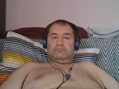 Show modela CristianDaniel78 na web-kameri