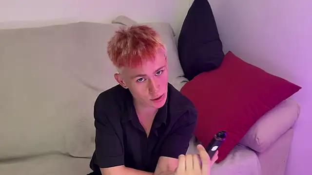 twiinknico Show in webcam