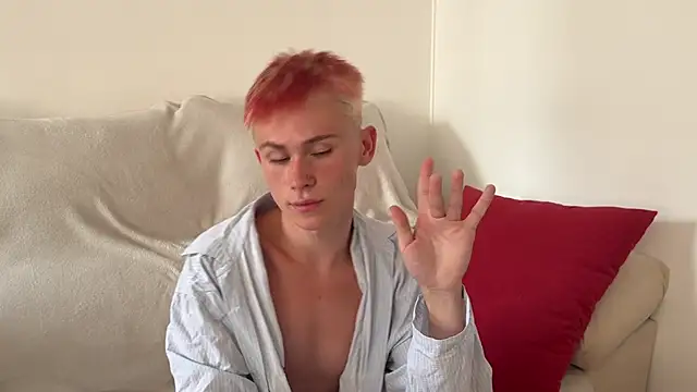 twiinknico webcam show