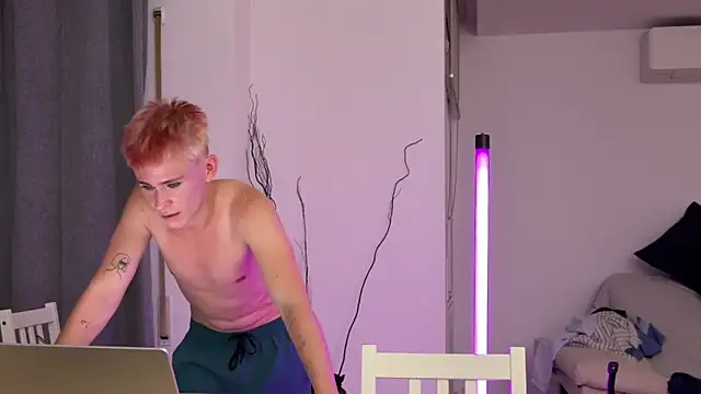 عرض كام twiinknico
