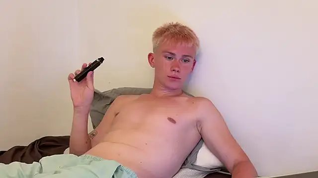 twiinknico Show in webcam