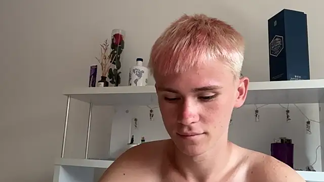 twiinknico Webcam Show