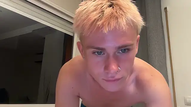 twiinknico Webcam Show