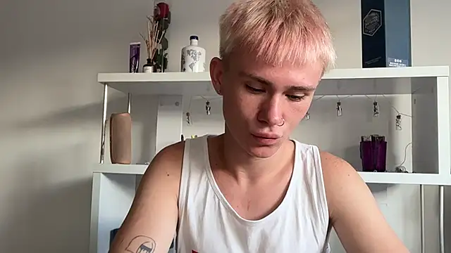 twiinknico Webcamshow