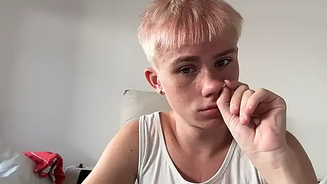 twiinknico Show in webcam