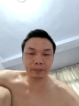 nononuannuan 在線直播表演