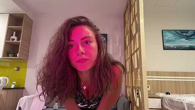 Pertunjukan Kamera Web Monicaqte