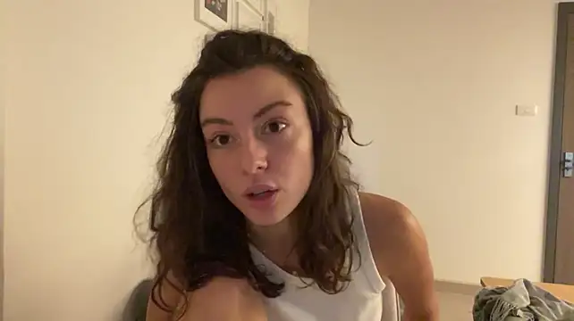 IraidaArvayo Show in webcam