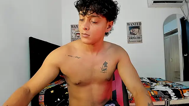 Deyvis_Taylorn Webbikameraesitys
