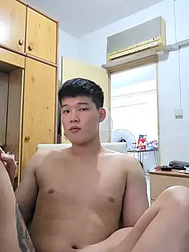 apexboy23 在線直播表演