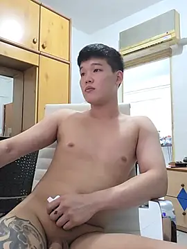 apexboy23 在線直播表演