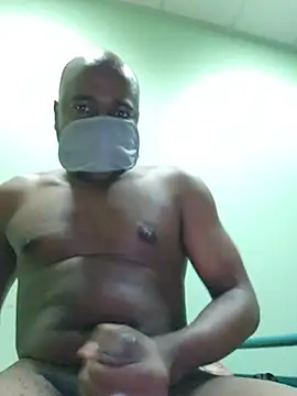 pou0m webcam show