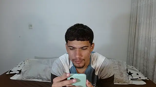 ANKENTH Pertunjukan Webcam