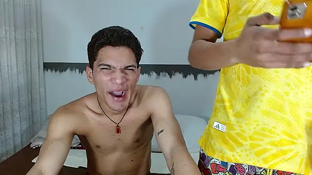 Show modela ANKENTH na web-kameri