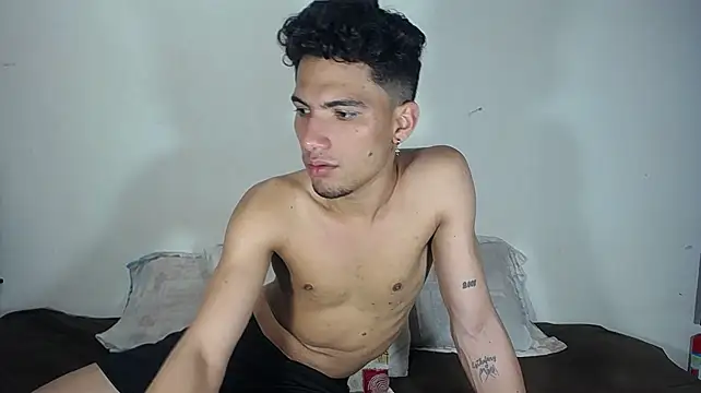 ANKENTH Pertunjukan Webcam
