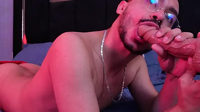 thomas_montiel Show Webcam
