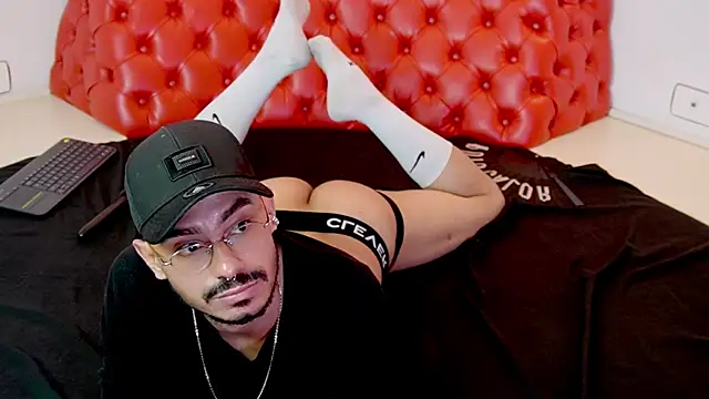 thomas_montiel Adlı Modelin Web Kamerası Şovu