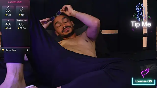 thomas_montiel's Webcam Show