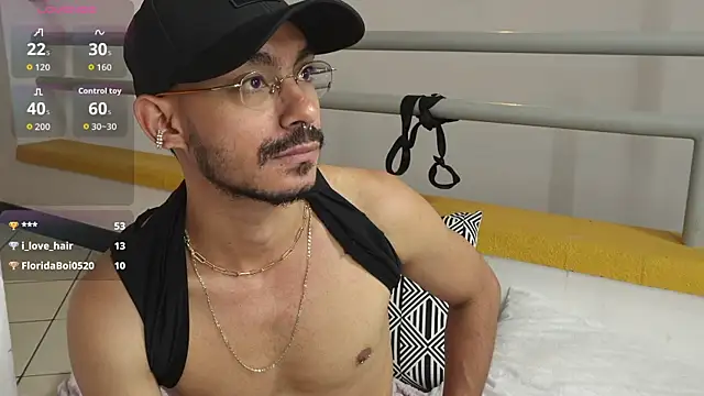 thomas_montiel Show Webcam