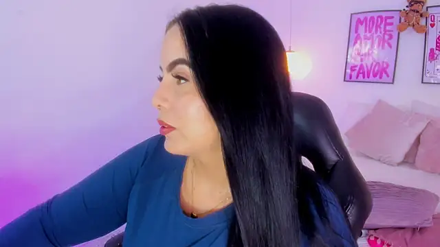 camilaa7's Live XXX Chat