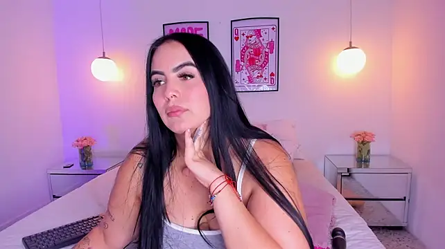 camilaa7 现场XXX聊天
