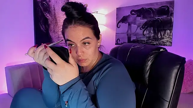 camilaa7 Adlı Modelin Web Kamerası Şovu