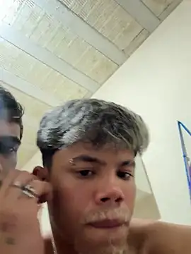 Show modela ofr4nk na web-kameri