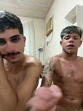 Uchihaxxx Pertunjukan Webcam