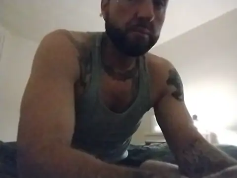 priceC411's Webcam Show
